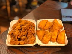 -爆炸头阿姨小四川正宗川味小吃(无任何分店)