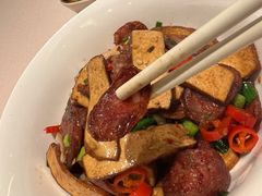 大蒜辣椒炒香肠-口味堂(惠济路店)