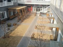 -缘福乡村铁锅炖民宿(八达岭店)