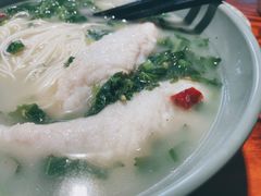 -老外婆本帮面(塔城路店)