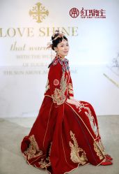 -LOVE SHINE婚纱·红鼎庄龙凤褂·妈妈装定制