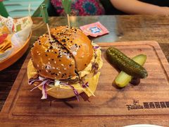 -Famous肥猫墨西哥音乐餐吧(五棵松华熙LIVE店)