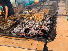 餐具摆设-金巴兰鱼市场