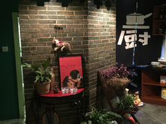 -在湖边私厨小馆