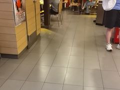 -麦当劳(乳山路店)