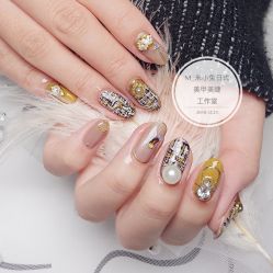 -米小兔美甲美睫