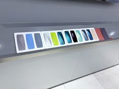 -小鹏汽车(上海静安大融城店)