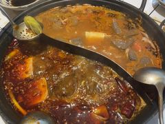 -旧街市鲜货老火锅(大光路店)