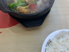 -杨铭宇黄焖鸡(下马坊店)