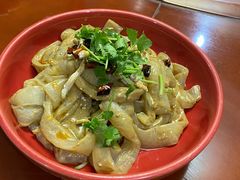 东北大拉皮-六和聚传统烤鸭.天津菜(和平店)
