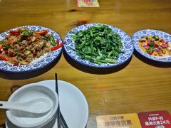 -致流年临沂炒鸡•八大碗(北园路店)