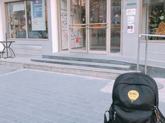 -宜必思酒店(北京三里屯呼家楼地铁站店)