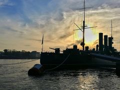 -阿芙乐尔号巡洋舰