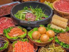 -黔有有贵州酸汤夺夺粉火锅(五味十字店)