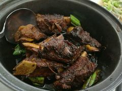 -新峰肉骨茶