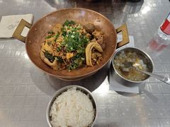 -成都你六姐·牛肉冒菜(上海环宇荟店)