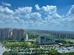 -上海虹桥西郊假日酒店