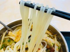 -卓雅桂林米粉