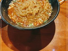 -爆炸头阿姨小四川正宗川味小吃(无任何分店)