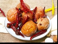 -傻根大肉面(三美店)