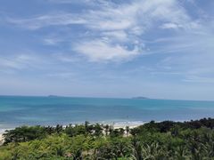 -三亚湾海居铂尔曼度假酒店