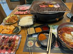 -合易泓烤肉·海肠捞饭(火车站店)
