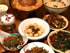 -蜗牛小馆醉乡民谣云南菜(惠新西里店)