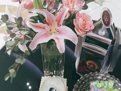 -雅悦齿科(顾村公园店)