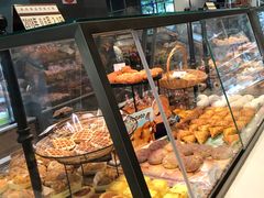 -巴黎贝甜(大宁国际商业广场店)