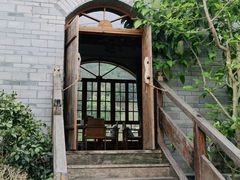 -楠柏弯休闲山庄(梨花溪店)