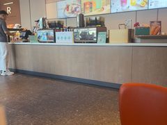 -星巴克臻选(呼和浩特维多利摩尔城店)