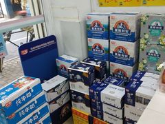 零售区-牛朋牛奶棚(南昌路店)