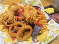 -Famous肥猫墨西哥音乐餐吧(五棵松华熙LIVE店)
