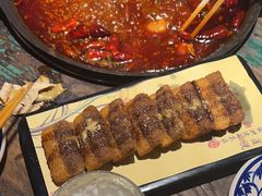 -旧街市鲜货老火锅(大光路店)