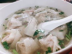 小馄饨-周震馄饨