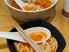 -三千粉牛肉米粉(来客茂店)