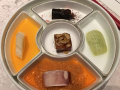 五福临门拼-新光酒家·河豚·海鲜·蟹料理(浦东店)