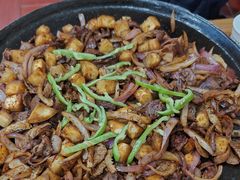 -老周炒拨拉(甘州总店)