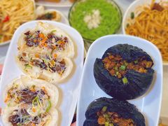 -李与白包子铺(桐梓林店)