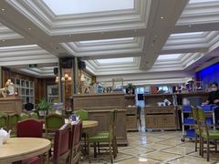 大堂-品海楼·大连海胆锅贴馆(东港店)