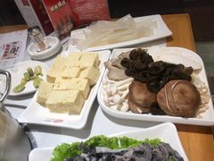-焯牛潮汕牛肉火锅(云峰街创始店)