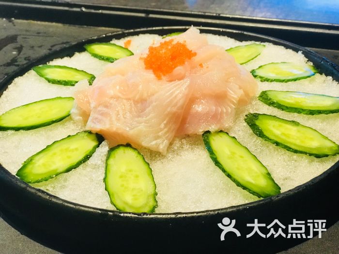 虹hong hot pot火锅·上榜抖音热搜火锅龙利鱼图片 - 第2张