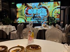 -万龙洲海鲜(大兴绿地缤纷城店)