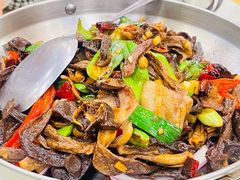 -我家小院川菜馆(杨家湾地铁站店)