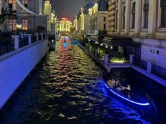 -东港音乐喷泉广场