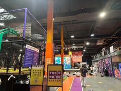 -Tenker Club弹刻极限主题公园 · 蹦床 · 团建 · 生日派对(大关店)