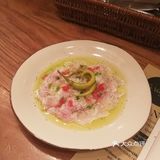 新菜鲈鱼ceviche和番茄罗勒小鱿鱼都还有改进的余地