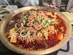 -张翻越·川渝冒菜·武汉黑鸭煲(城北万象城店)