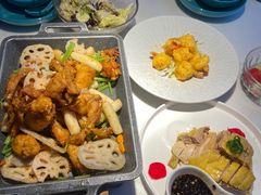 -荷塘秋月·本帮江浙菜(国权路店)