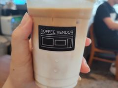 椰奶拿铁-CoffeeVendor(西乡店)